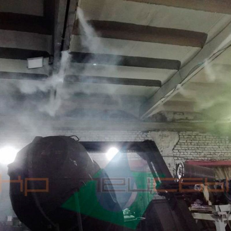 Искусственный туман на производстве пластмассы